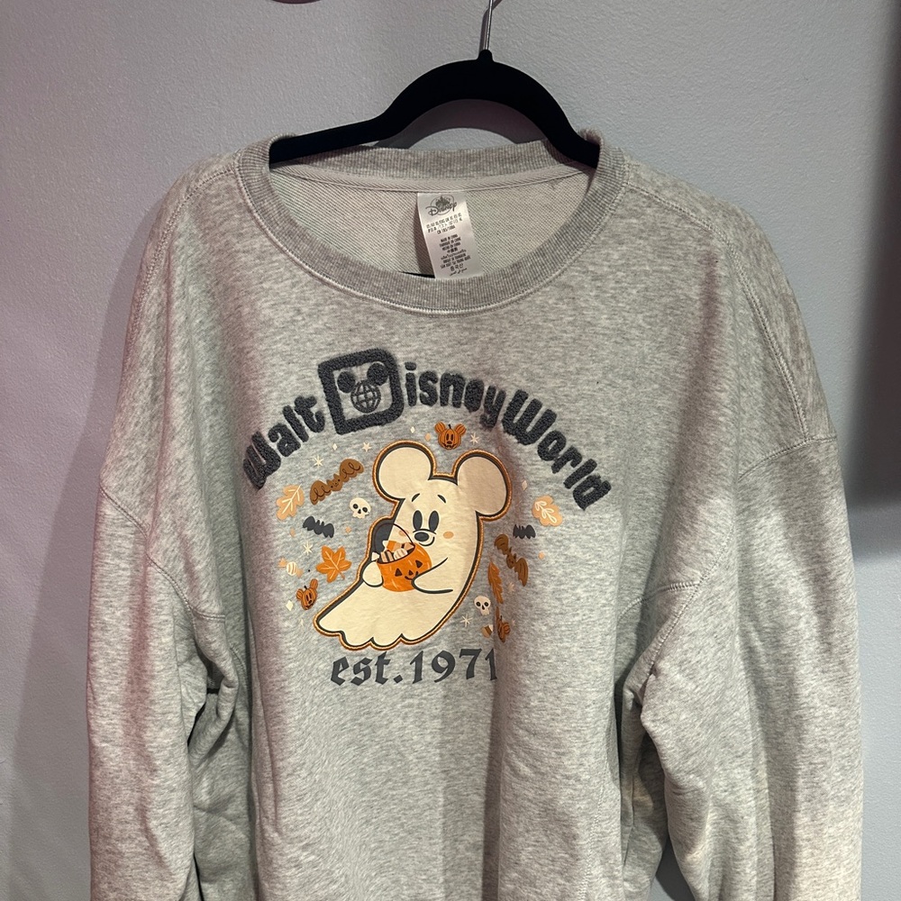 Disney 2025 Women’s Halloween Ghost Sweatshirt